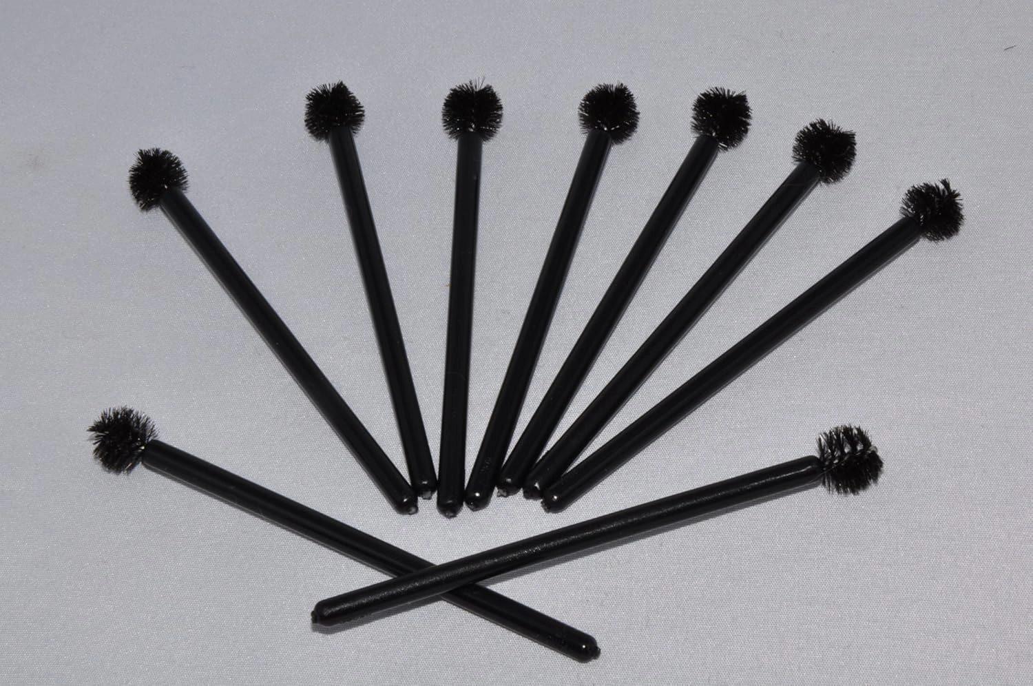 Alluring Round Head Disposable Mascara Wands/Brushes Eyelash Extension (QTY: 100)