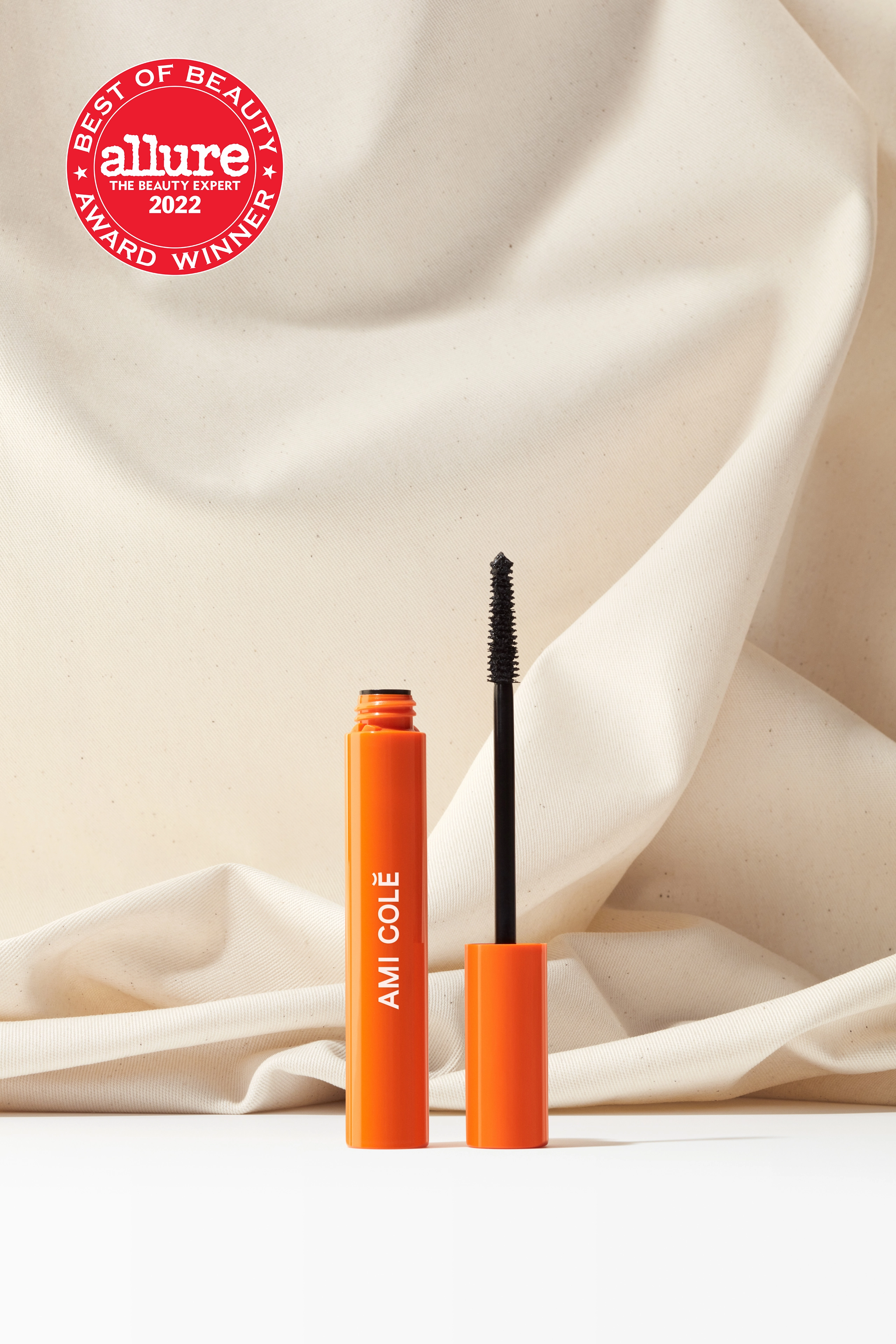 AMI COLÉ: Lash-Amplifying Mascara v2
