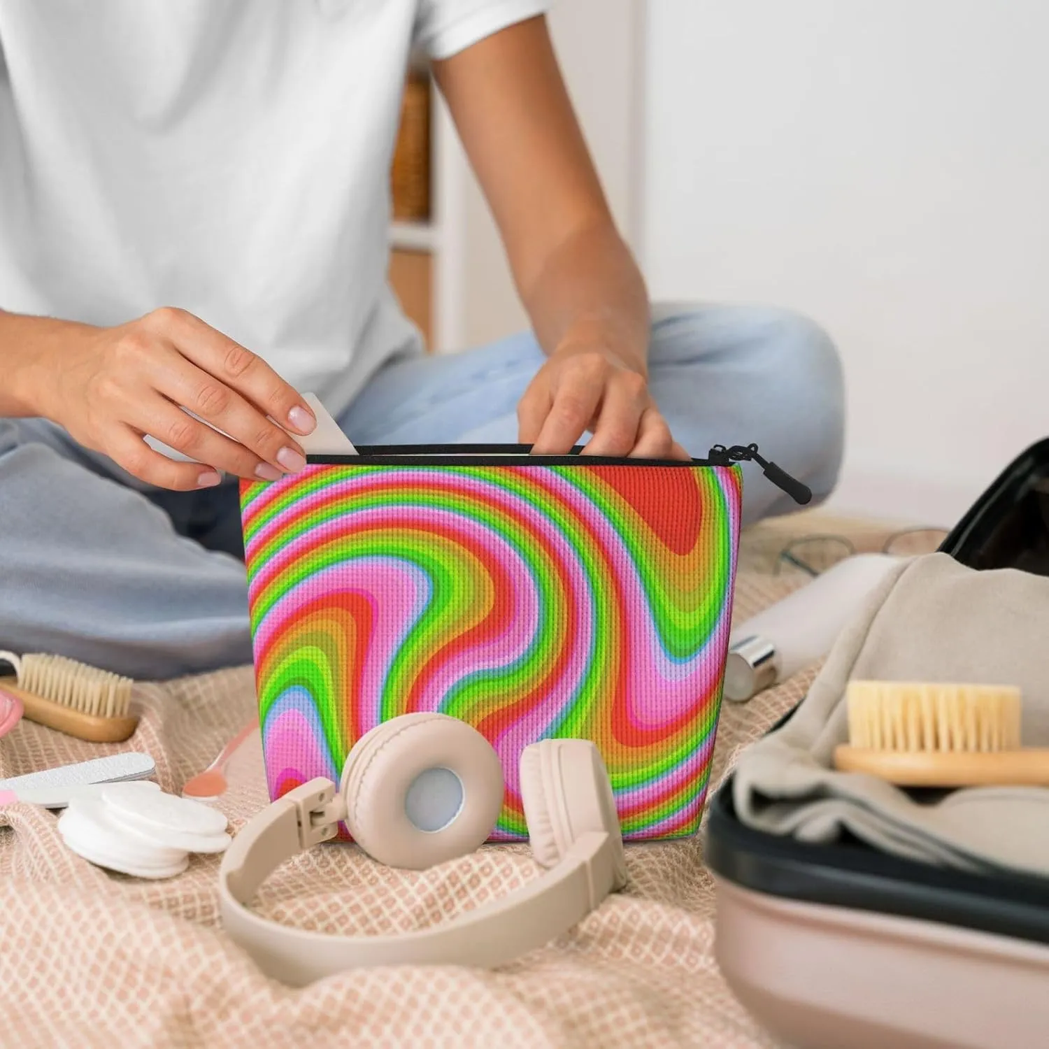 Colorful Swirl Texture Series Makeup Bag Birthday Gift Mother'S Day Gifts Are The Internal Capacity Is Large Light And Cute Suitable For Daily Life Travel Etc