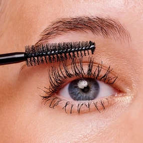 Long-Wearing Hypoallergenic Mascara