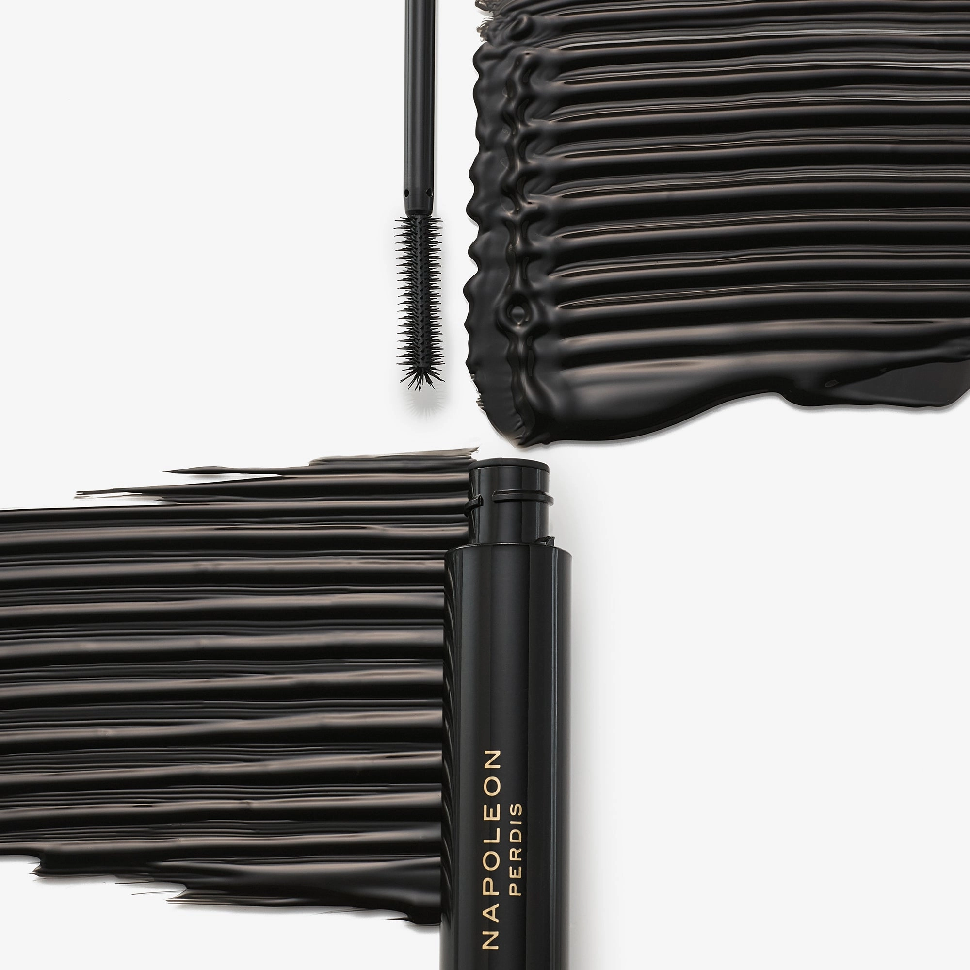 NEXT DIMENSION LASH-BOOSTING MASCARA