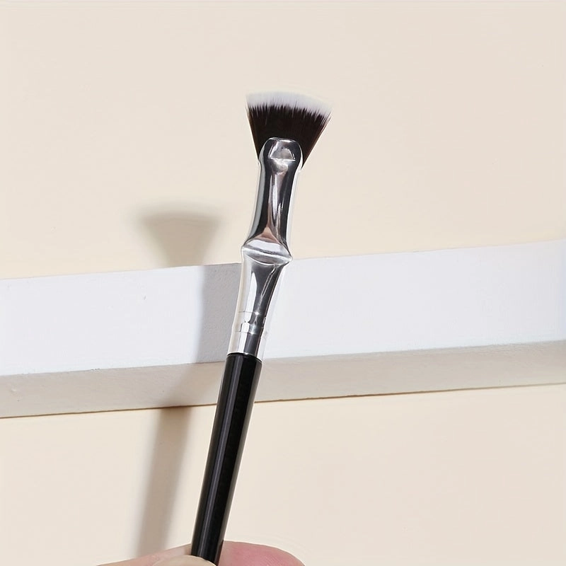Professional Mascara Fan Brush